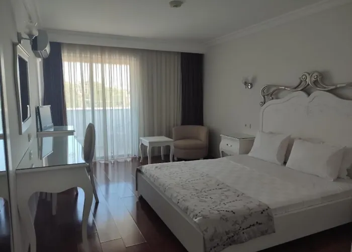 Отель Sentinus Hotels